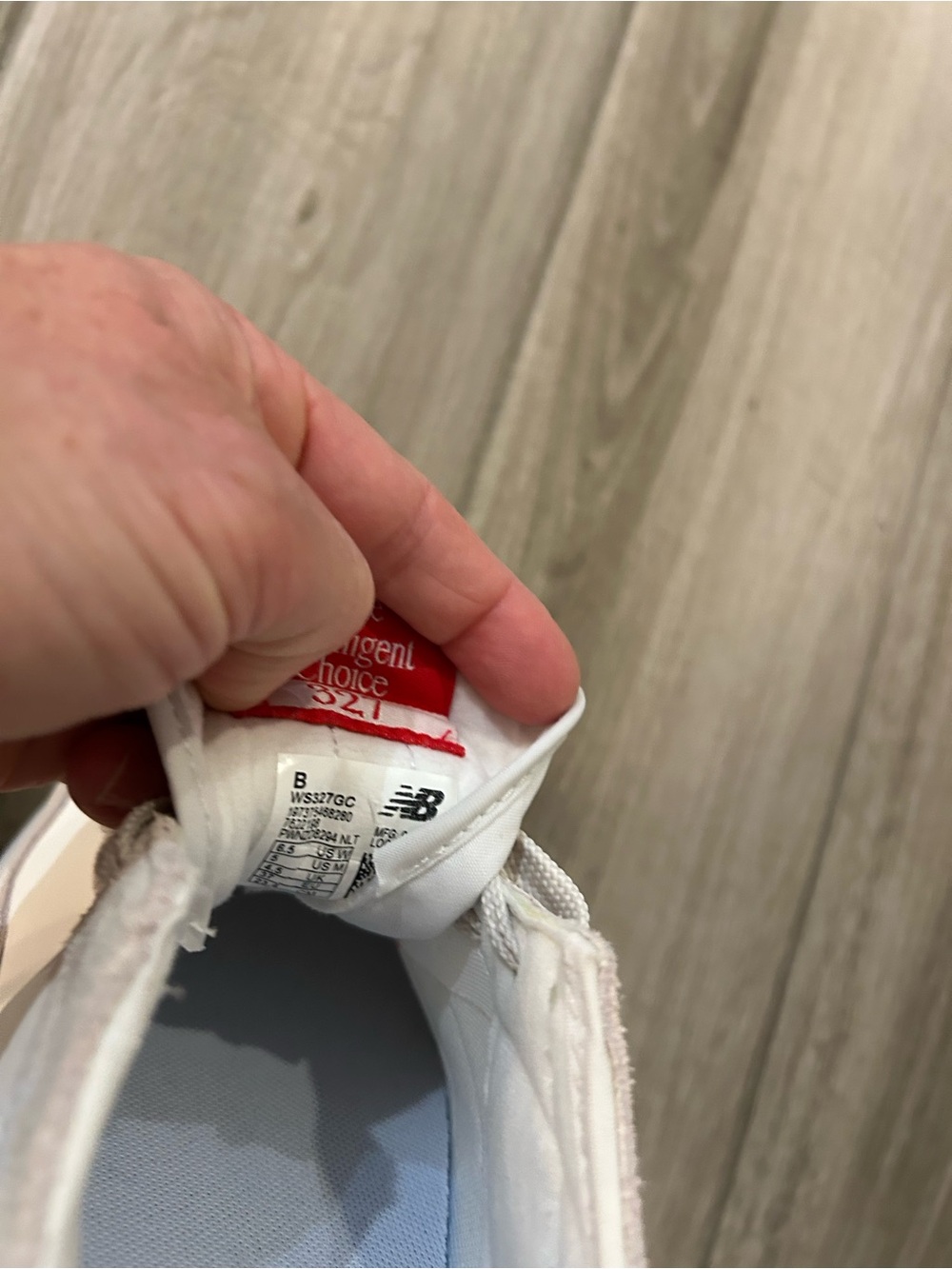 NWOT New Balance 327 - Picture 7 of 7